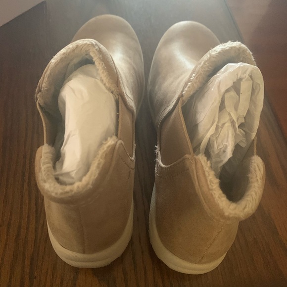 Skechers brown vegan booties Relaxed memory foam size 7.5 - Picture 4 of 6